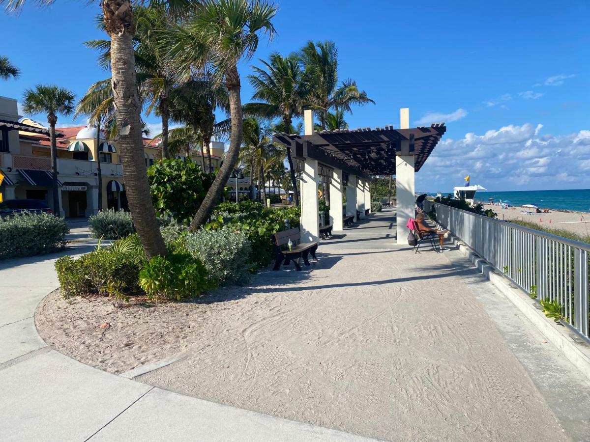 Minutes To Beach! 3 Bedroom House Fenced Backyard Deck Grill Firepit Lake Worth Beach Exterior photo